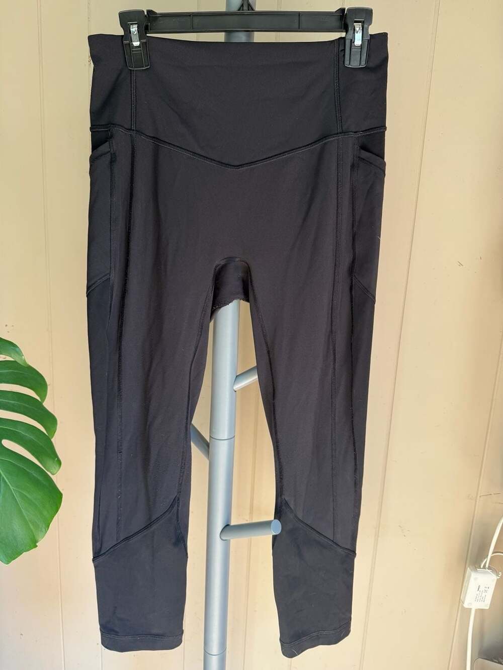 Lululemon All The Right Places Crop II *23" Black